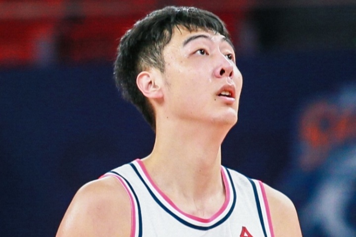 直播吧：广东队确认已与张明池解约